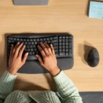 Logitech Wave Keys and Lift Combo - Image 3